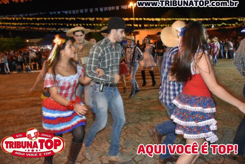 ROLIM DE MOURA: IV ARRAIÁ DA FAROL 