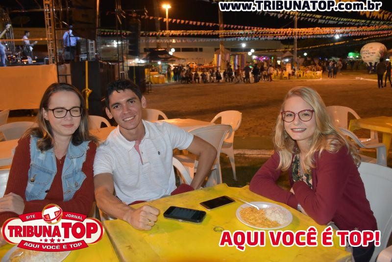 ROLIM DE MOURA: IV ARRAIÁ DA FAROL 