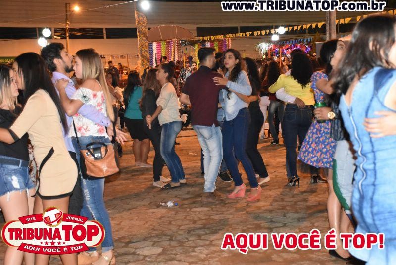 ROLIM DE MOURA: IV ARRAIÁ DA FAROL 