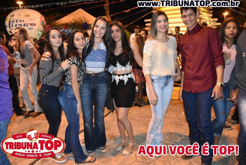 ROLIM DE MOURA: IV ARRAIÁ DA FAROL 