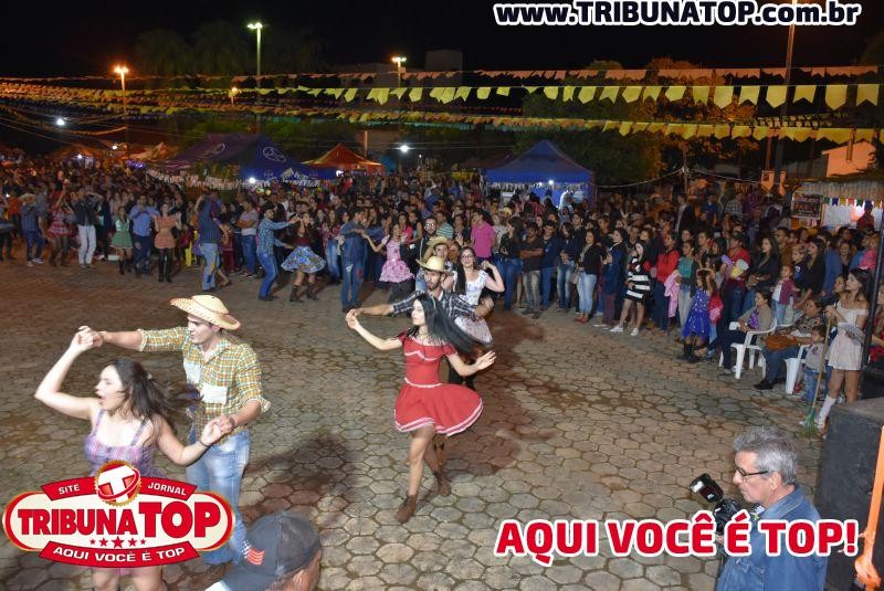 ROLIM DE MOURA: IV ARRAIÁ DA FAROL 
