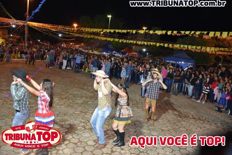 ROLIM DE MOURA: IV ARRAIÁ DA FAROL 
