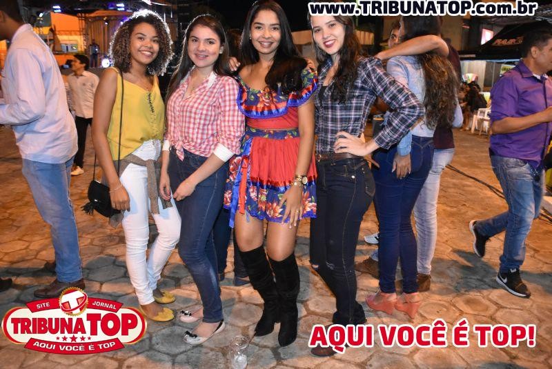 ROLIM DE MOURA: IV ARRAIÁ DA FAROL 