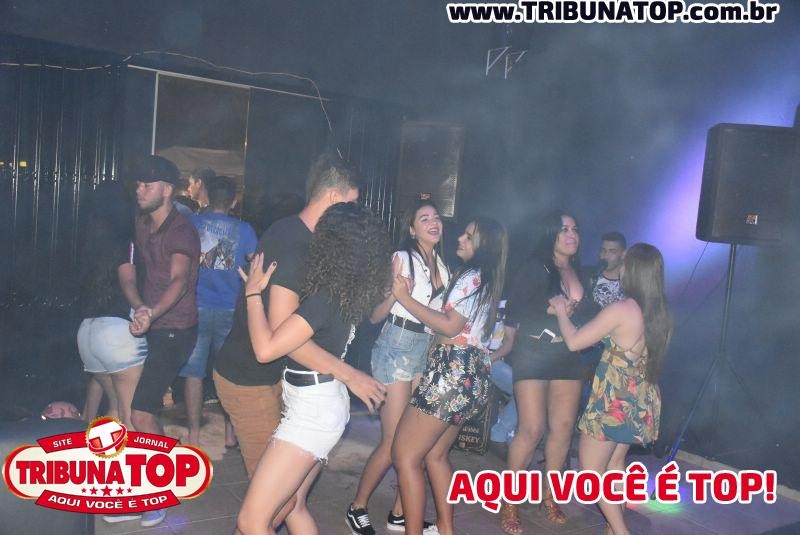 ROLIM DE MOURA: HAILEY  LOUNGE BAR 