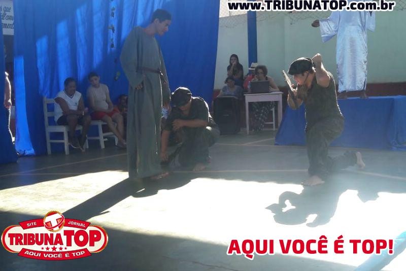 ROLIM DE MOURA: PASCOA NO CENTRO EDUCACIONAL 