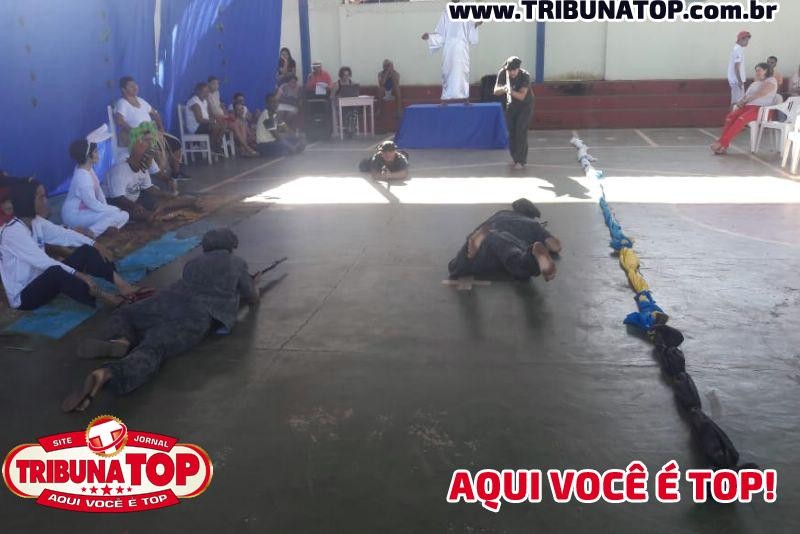 ROLIM DE MOURA: PASCOA NO CENTRO EDUCACIONAL 