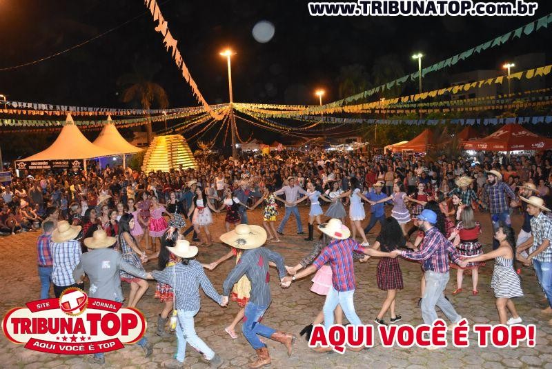 ROLIM DE MOURA: FESTA JUNINA DA FAROL 