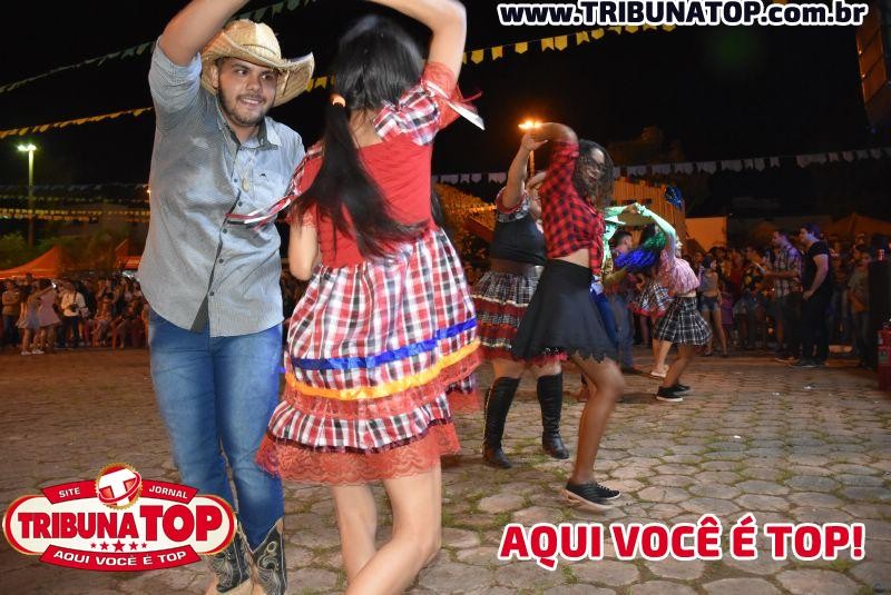 ROLIM DE MOURA: FESTA JUNINA DA FAROL 