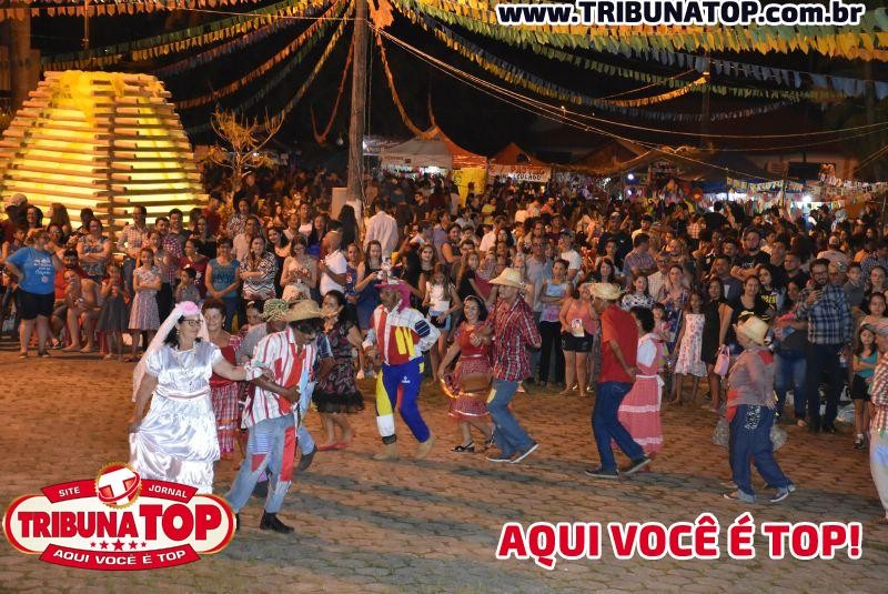 ROLIM DE MOURA: FESTA JUNINA DA FAROL 