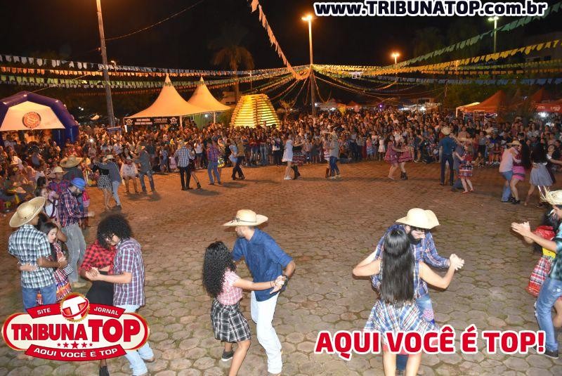 ROLIM DE MOURA: FESTA JUNINA DA FAROL 
