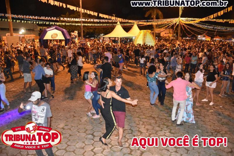 ROLIM DE MOURA: FESTA JUNINA DA FAROL 