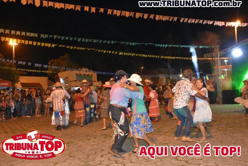 ROLIM DE MOURA: FESTA JUNINA DA FAROL 