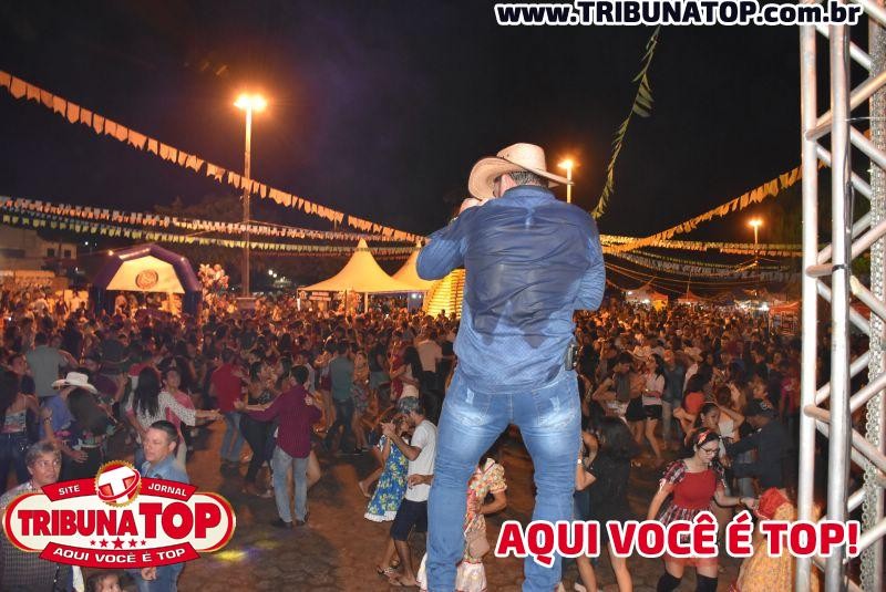 ROLIM DE MOURA: FESTA JUNINA DA FAROL 