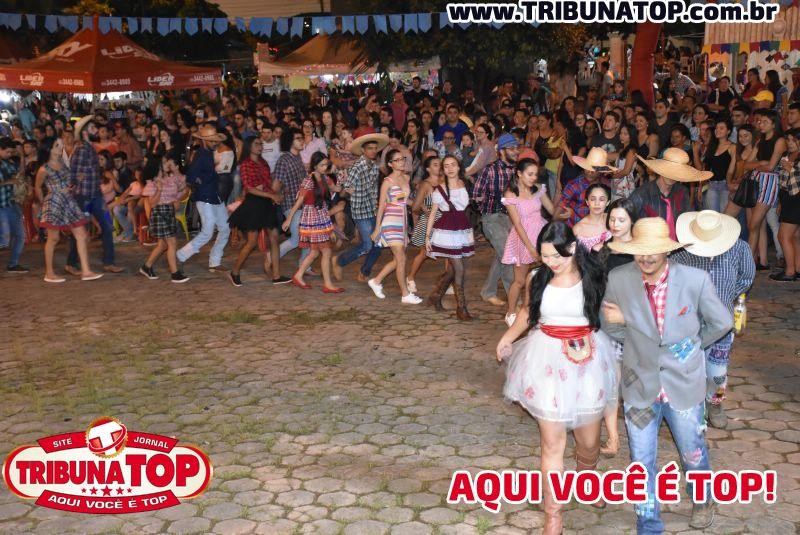 ROLIM DE MOURA: FESTA JUNINA DA FAROL 