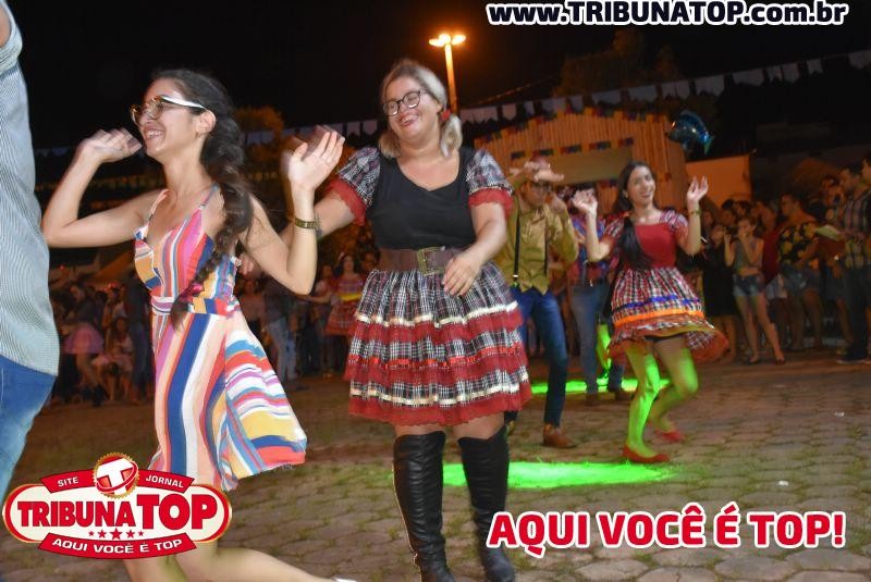 ROLIM DE MOURA: FESTA JUNINA DA FAROL 