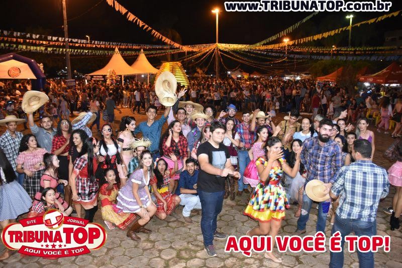 ROLIM DE MOURA: FESTA JUNINA DA FAROL 