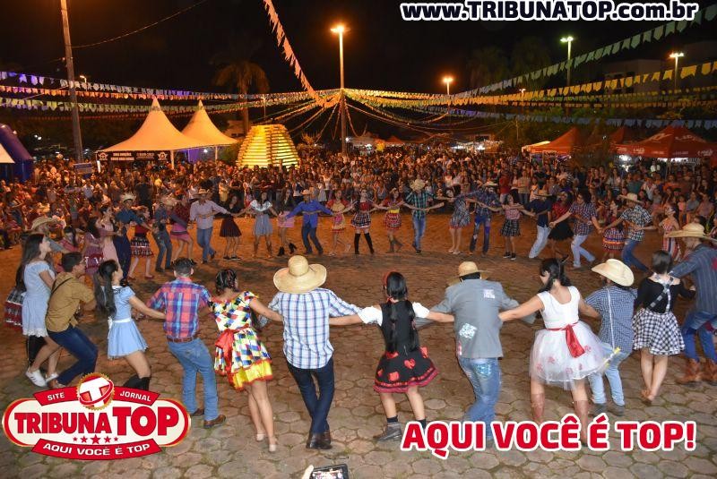 ROLIM DE MOURA: FESTA JUNINA DA FAROL 