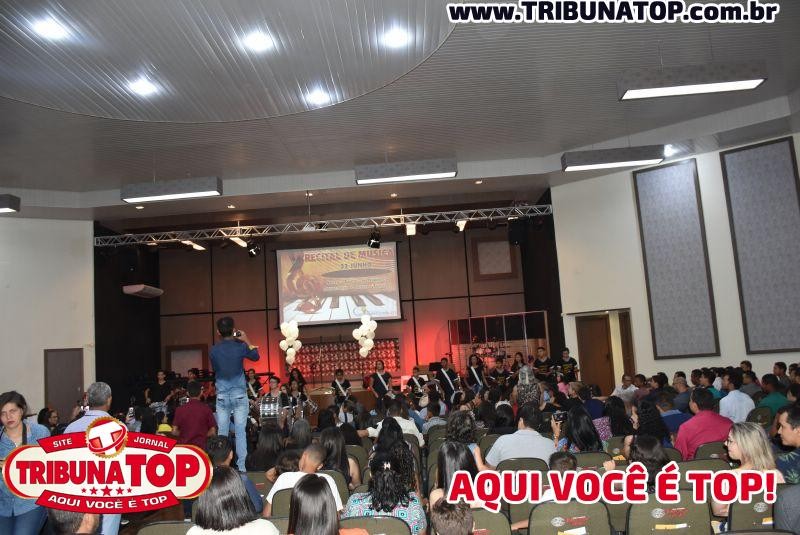 ROLIM DE MOURA: RECITAL DE MÚSICA 