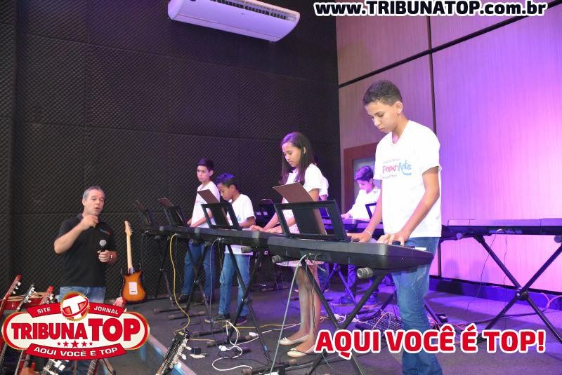 ROLIM DE MOURA: RECITAL DE MÚSICA 