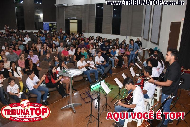 ROLIM DE MOURA: RECITAL DE MÚSICA 