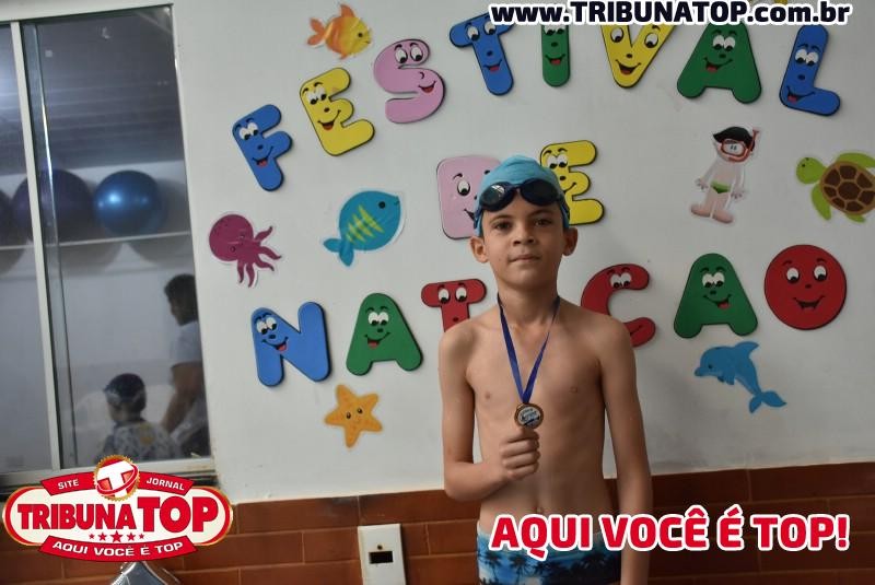ROLIM DE MOURA: FESTIVAL DE NATAÇÃO 