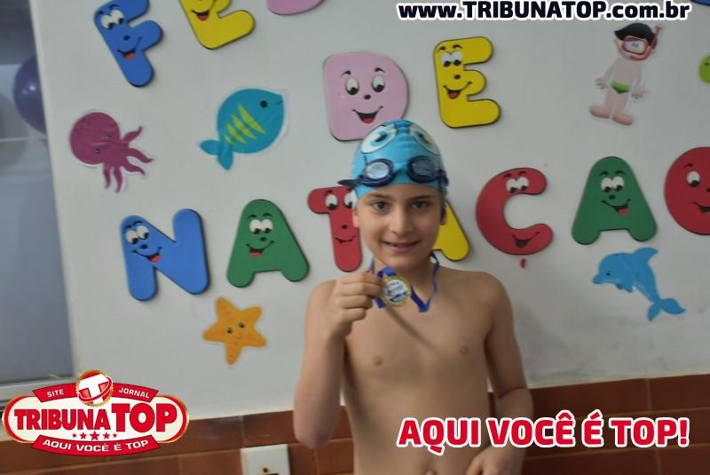 ROLIM DE MOURA: FESTIVAL DE NATAÇÃO 