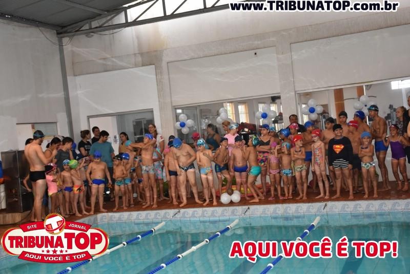 ROLIM DE MOURA: FESTIVAL DE NATAÇÃO 