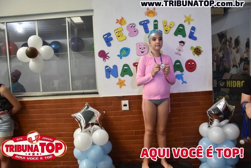 ROLIM DE MOURA: FESTIVAL DE NATAÇÃO 