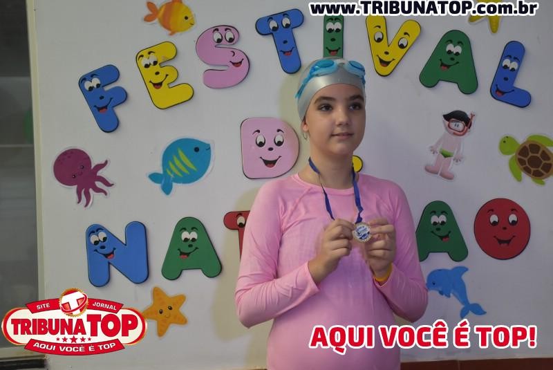 ROLIM DE MOURA: FESTIVAL DE NATAÇÃO 