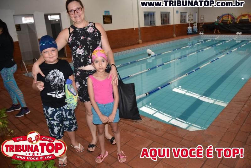 ROLIM DE MOURA: FESTIVAL DE NATAÇÃO 