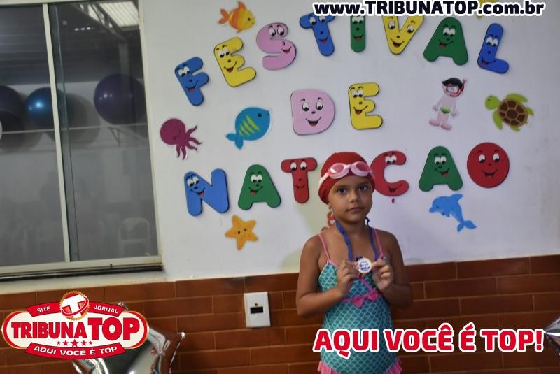 ROLIM DE MOURA: FESTIVAL DE NATAÇÃO 