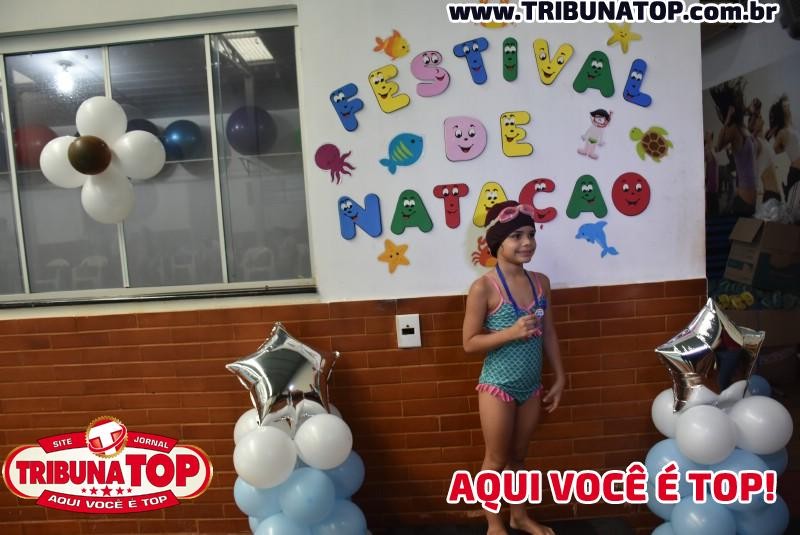 ROLIM DE MOURA: FESTIVAL DE NATAÇÃO 