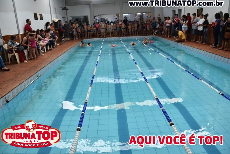 ROLIM DE MOURA: FESTIVAL DE NATAÇÃO 