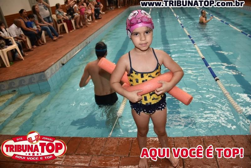 ROLIM DE MOURA: FESTIVAL DE NATAÇÃO 