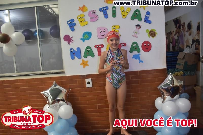 ROLIM DE MOURA: FESTIVAL DE NATAÇÃO 