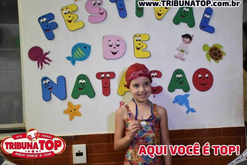 ROLIM DE MOURA: FESTIVAL DE NATAÇÃO 