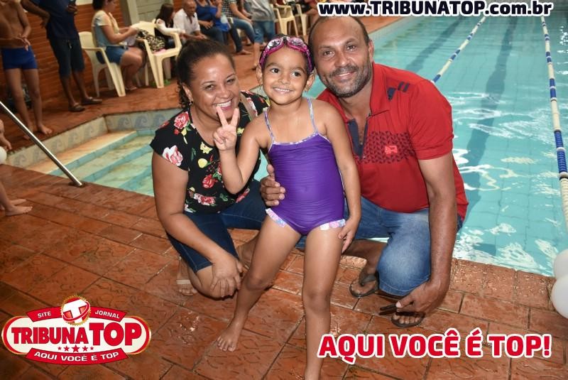 ROLIM DE MOURA: FESTIVAL DE NATAÇÃO 
