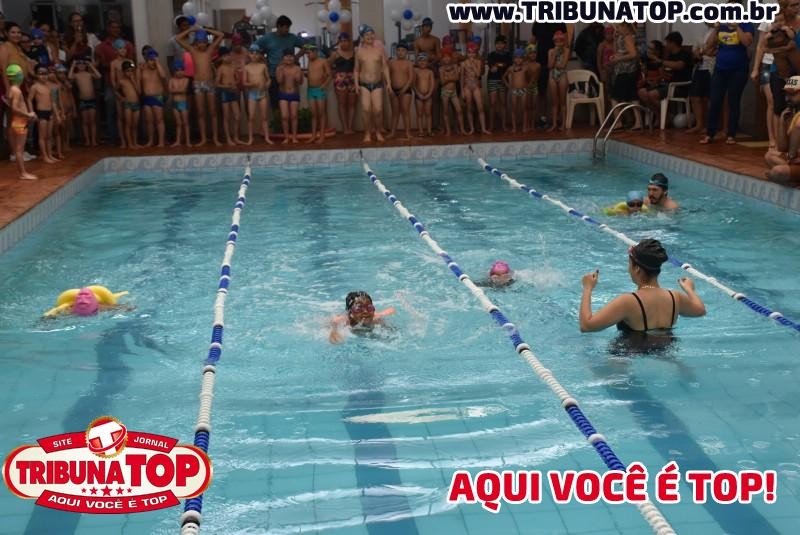 ROLIM DE MOURA: FESTIVAL DE NATAÇÃO 