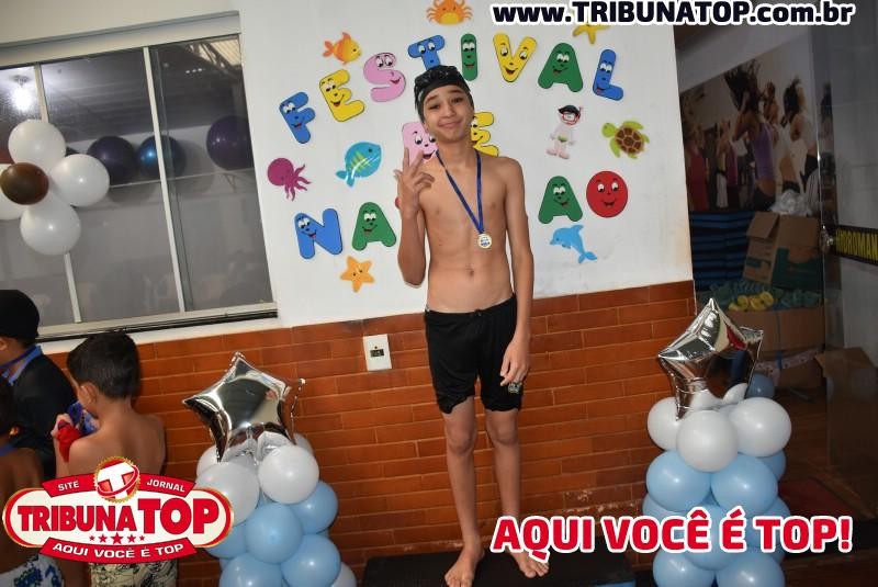 ROLIM DE MOURA: FESTIVAL DE NATAÇÃO 