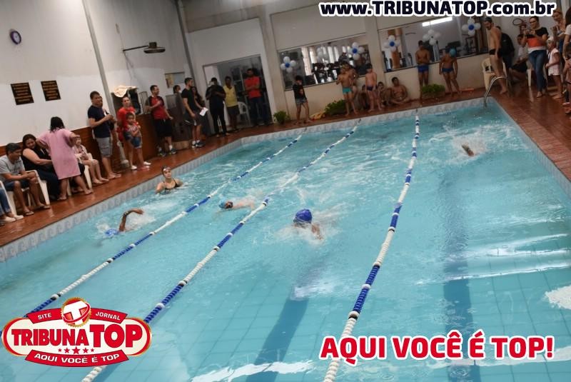 ROLIM DE MOURA: FESTIVAL DE NATAÇÃO 