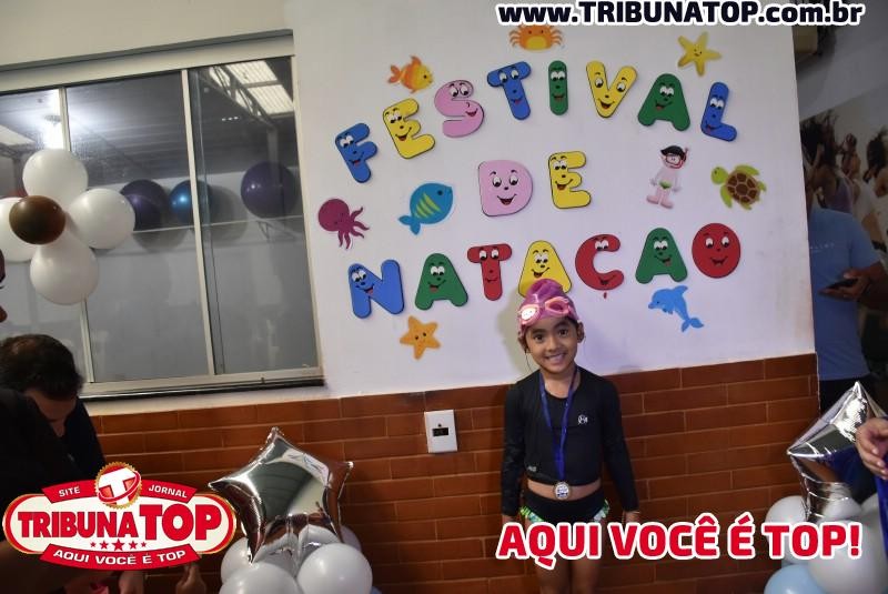 ROLIM DE MOURA: FESTIVAL DE NATAÇÃO 