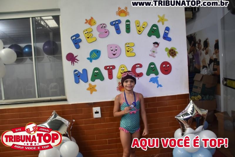 ROLIM DE MOURA: FESTIVAL DE NATAÇÃO 