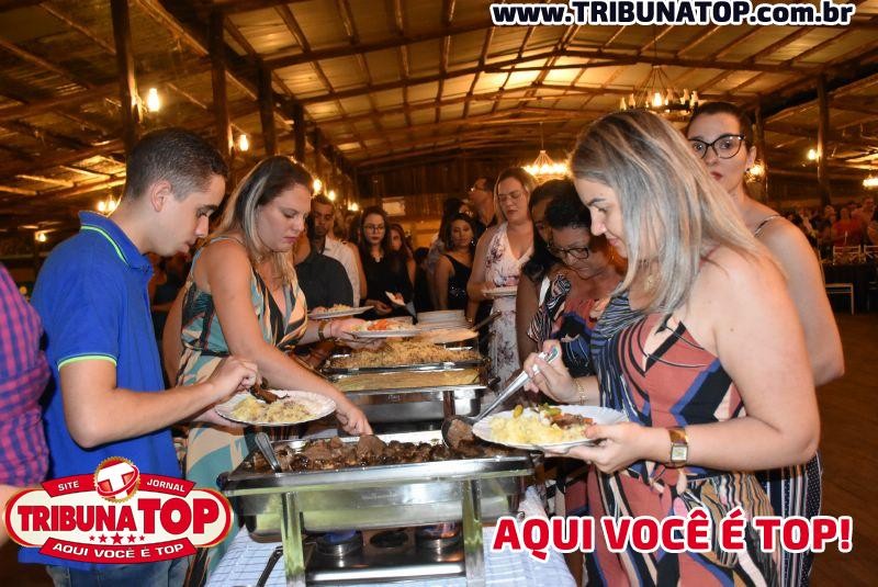 ROLIM DE MOURA: MULHERES DE LENÇO 
