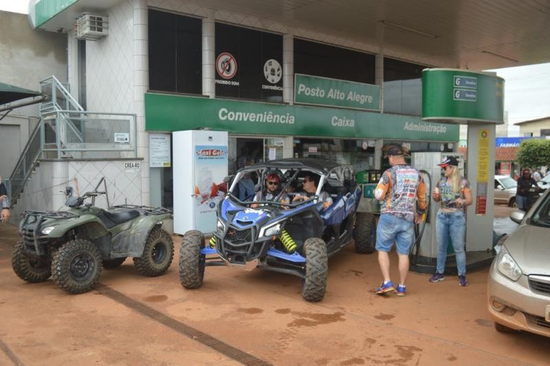 ROLIM DE MOURA: 15º RALLY PASSEIO RIO MEQUENS