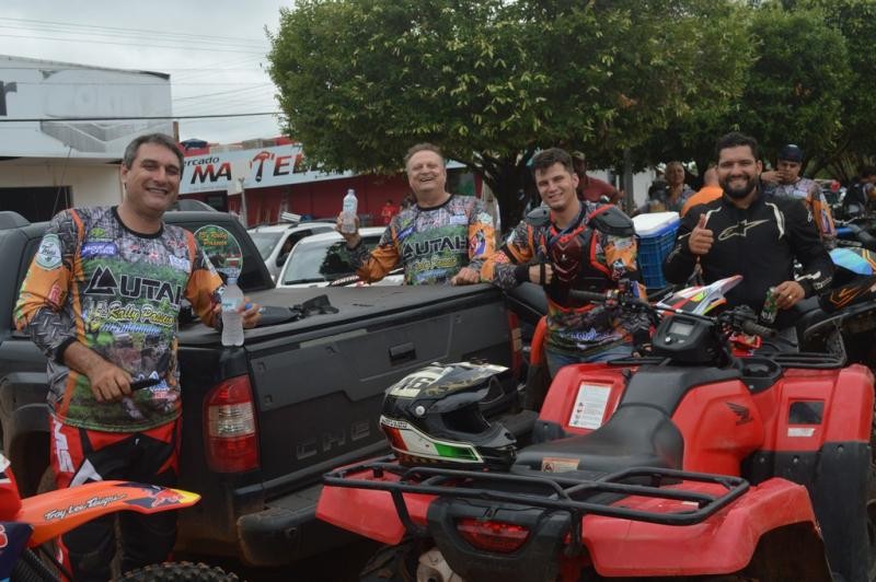 ROLIM DE MOURA: 15º RALLY PASSEIO RIO MEQUENS