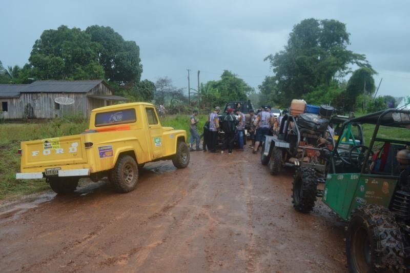ROLIM DE MOURA: 15º RALLY PASSEIO RIO MEQUENS