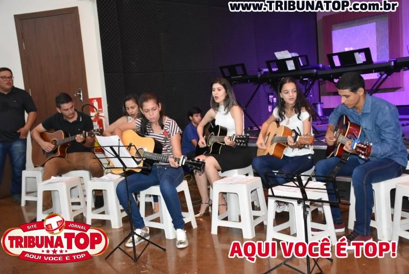 ROLIM DE MOURA: RECITAL DE MÚSICA 