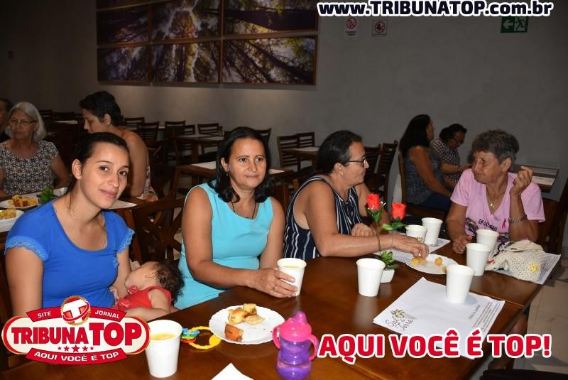 SAL DA TERRA: MULHERES DE LENÇO