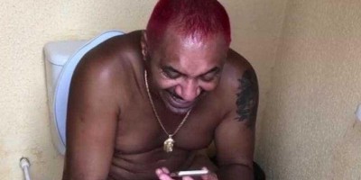 FAMA E TV: Deputado Tiririca viraliza ao publicar vídeo em 'momento sagrado' FAMA E TV: Deputado Tiririca viraliza ao publicar vídeo em 'momento sagrado'