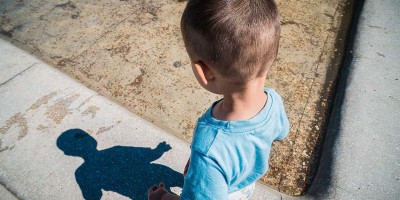 Mãe teria vendido filho para tráfico em troca de R$ 500, diz polícia Mãe teria vendido filho para tráfico em troca de R$ 500, diz polícia